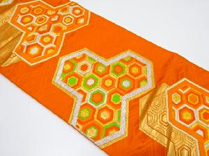 アンティーク　毘沙門亀甲に古典柄織り出し袋帯（着用可）